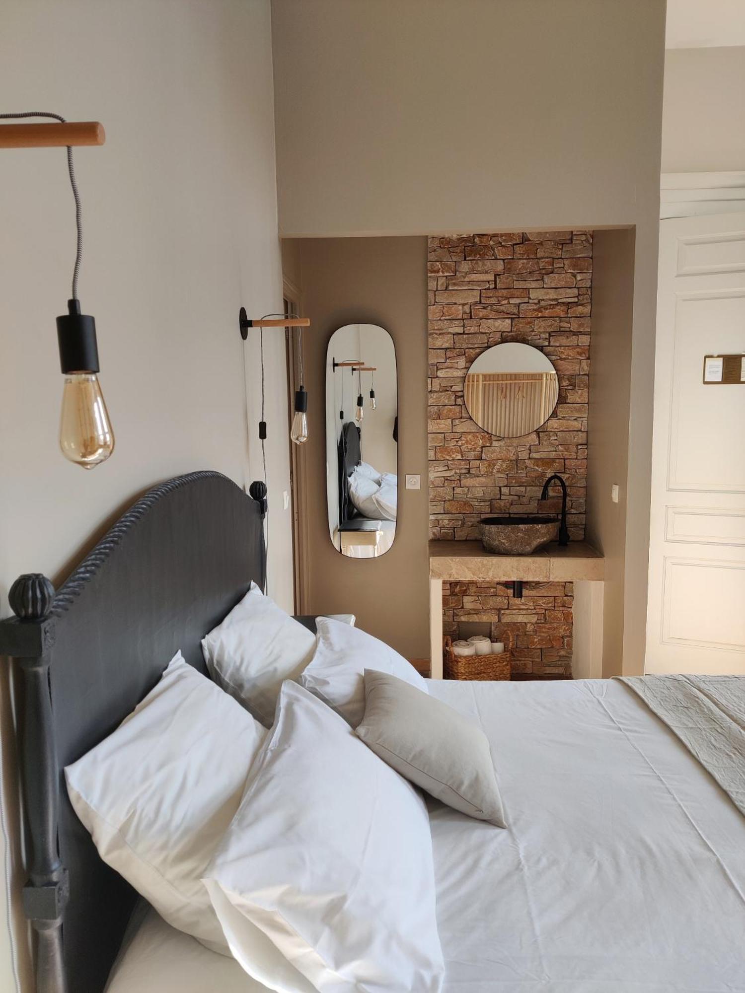 D'hotes - Les Palmiers 3*